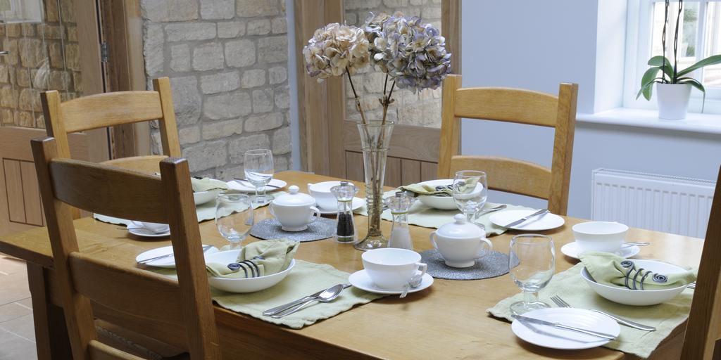 The Swallows Rest Bed & Breakfast Brigstock Esterno foto