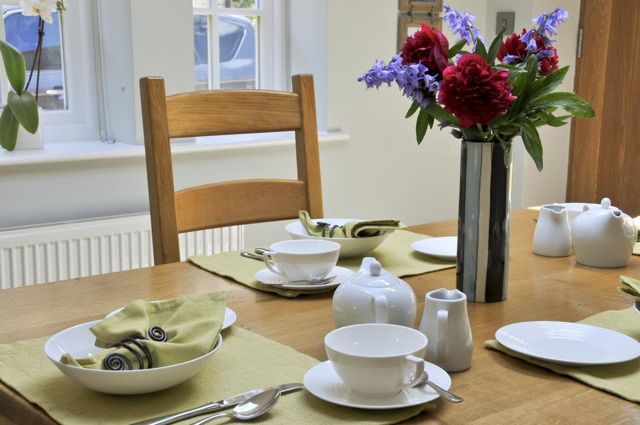 The Swallows Rest Bed & Breakfast Brigstock Esterno foto