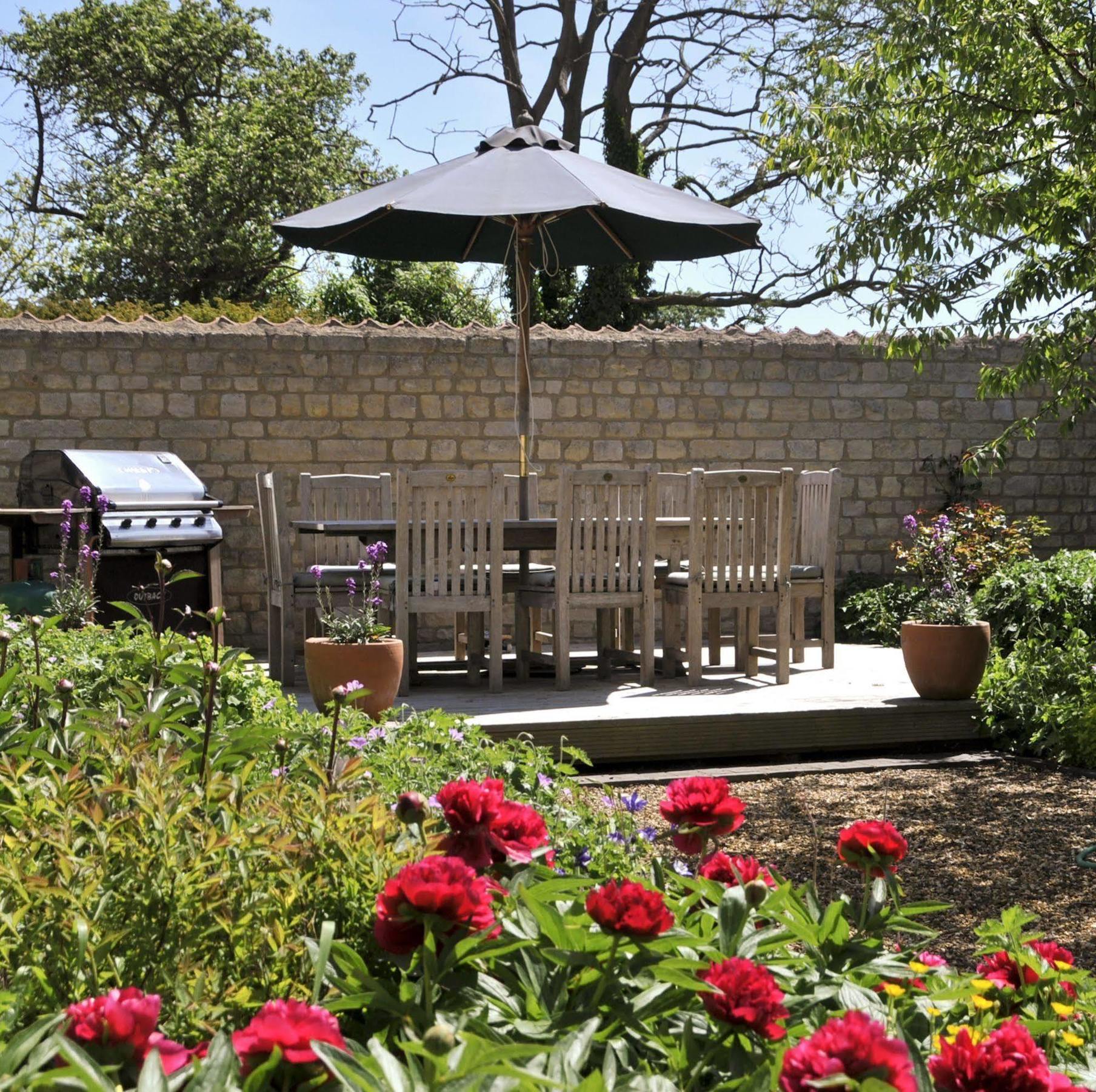 The Swallows Rest Bed & Breakfast Brigstock Esterno foto